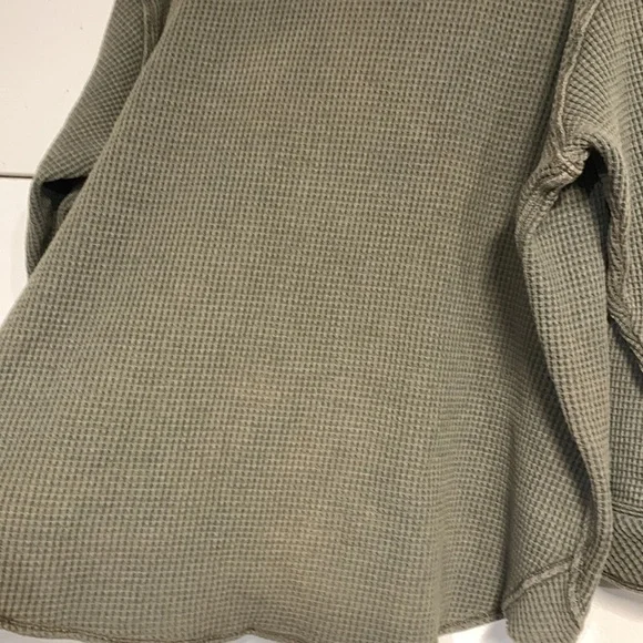 AERIE GREEN LUMBER JANE WAFFLE BUTTON DOWN SHIRT MEDIUM - Picture 6 of 7